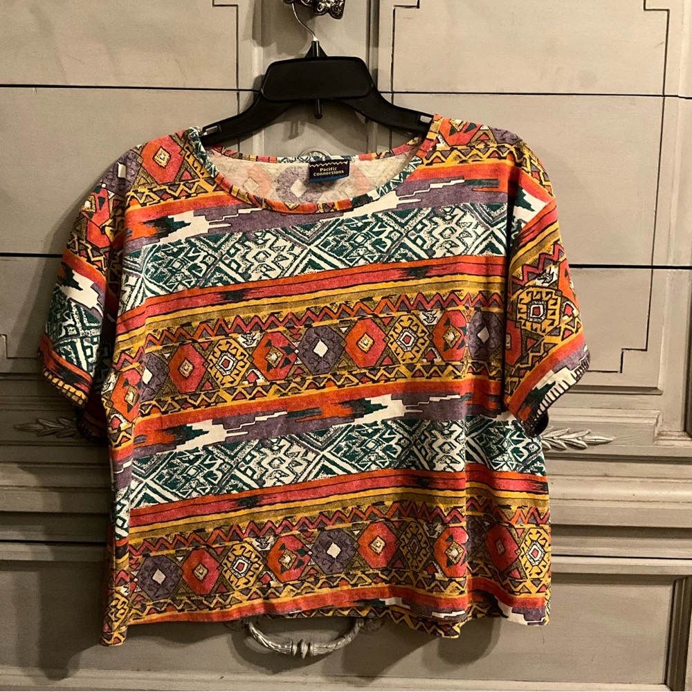 Vintage Pacific Connections Patterned T-Shirt